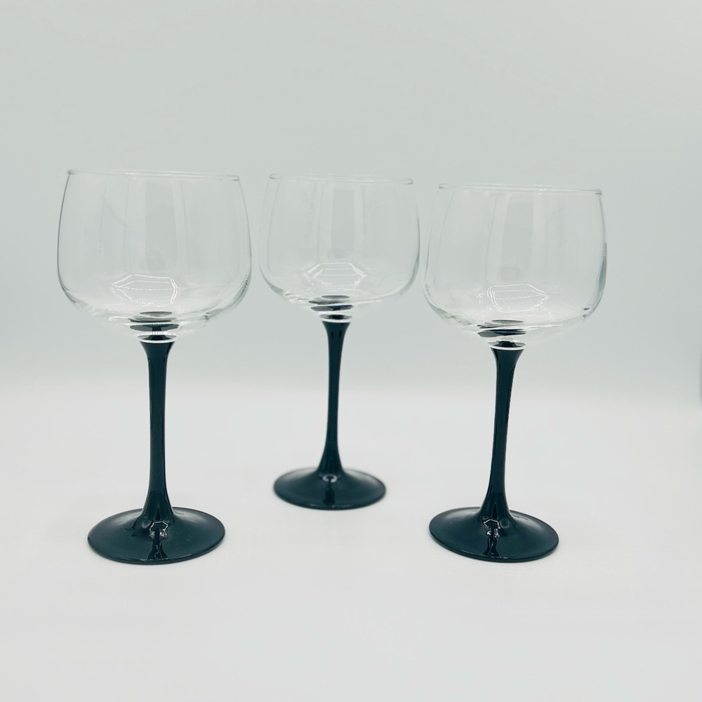 Vintage Luminarc France Black Stem Wine Glasses 7” set of 3